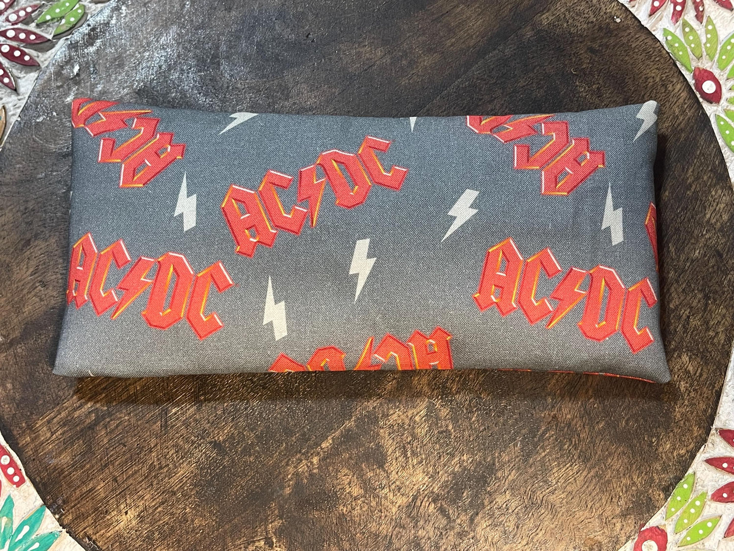 AC/DC Eye Pillow with removable cover filled with Lavender/Flaxseed