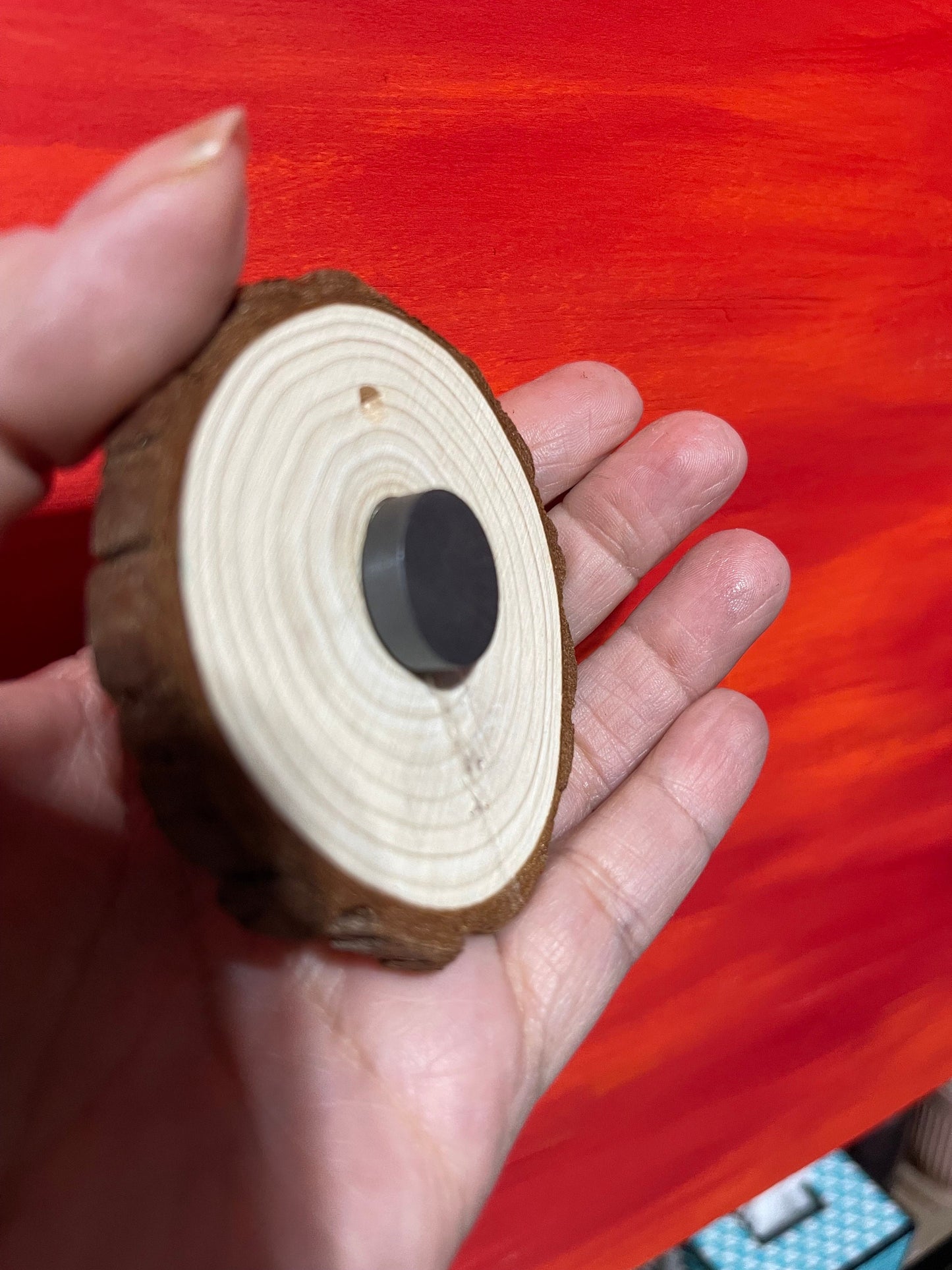 Virgencita Round wood magnet